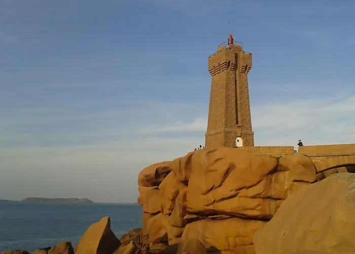 Appt Perros Guirec Sur Plage Trestraou Et Cote Granit Rose