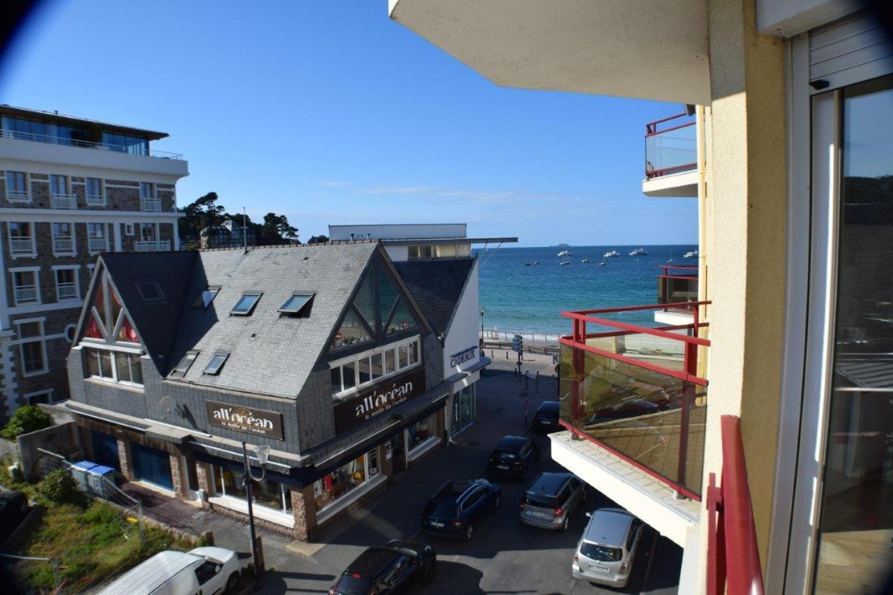 Appt Guirec Sur Trestraou Et Cote Granit Rose Apartment