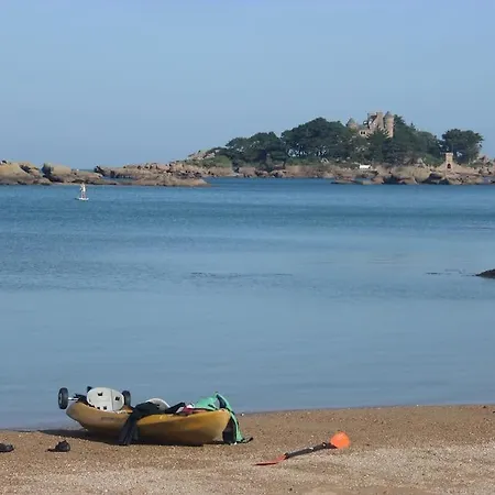 Appt Perros Guirec Sur Plage Trestraou Et Cote Granit Rose Exterior photo