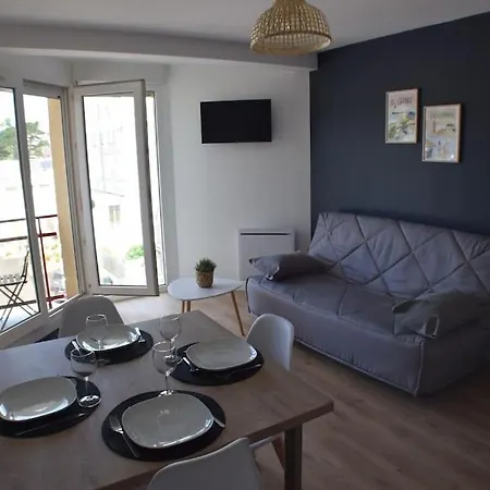 Appt Perros Guirec Sur Plage Trestraou Et Cote Granit Rose Exterior photo